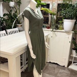 Suzy Shier Olive Asymmetrical Button-Front Dress NWOT XS world war vibes
